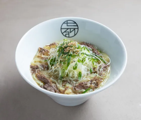 牛テールスープ温麺(平打ち麺)